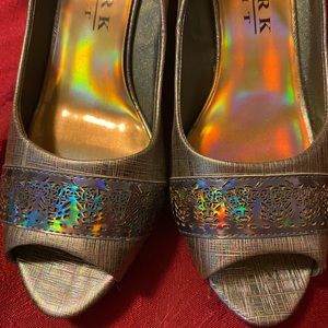 NewYork Transit brand shoes wedges